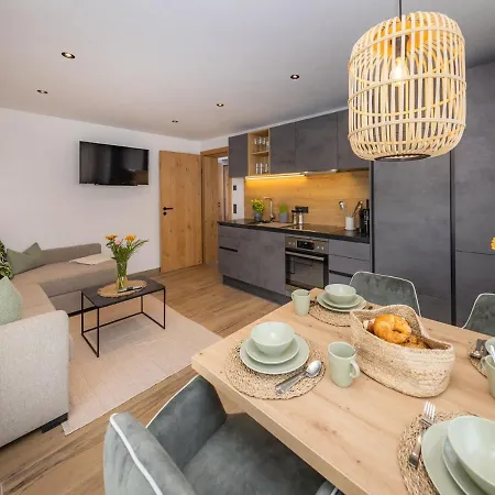Lenni's Apartments-2 By Interhome Apartment