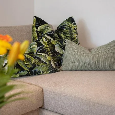 Lenni's Apartments-2 By Interhome *